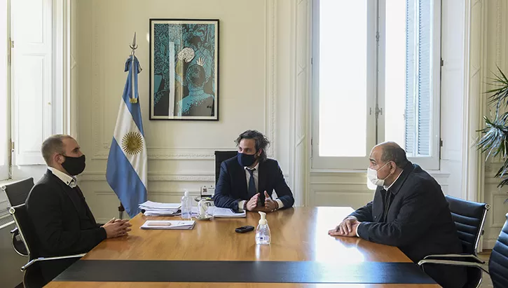 DIÁLOGO. Manzur se reunió en Buenos Aires con el jefe de Gabinete, Santiago Cafiero, y con el ministro de Economía de la Nación, Martín Guzmán.