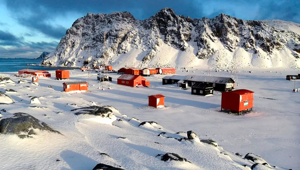 AVAL. La Antártida es zona libre de coronavirus; debido a eso la sala de cine podrá funcionar.