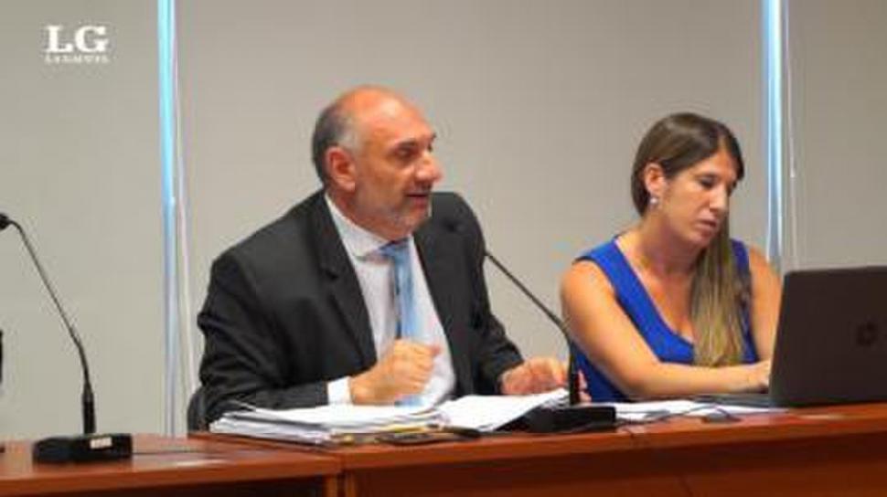  Carlos Sale 