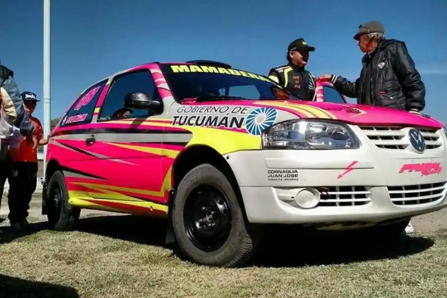 UN LARGO PARATE. Fabián Scalora no había competido desde el año pasado. En sus planes está participar en el Rally Cordobés a bordo de un VW Gol Trend. mishi fox