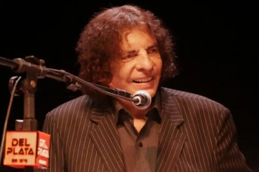 100 años de radio: voces entrañables que hacen historia