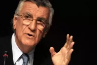 Gioja se despide de la presidencia del PJ con un mensaje a los compañeros y a los traidores