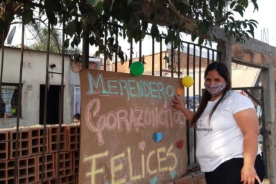 Una “cartonera” pide ayuda para sostener una olla popular