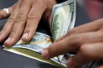Así abrió el dólar en el cierre de la semana