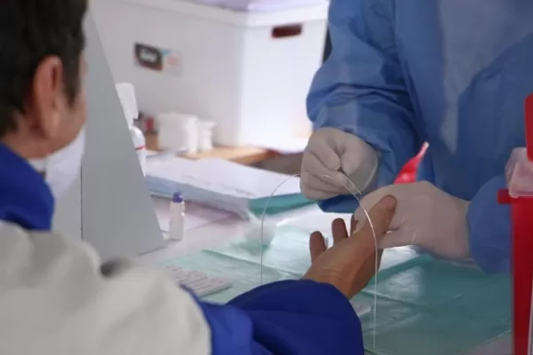 Aumento de casos en Tucumán: ¿cómo funcionan los testeos y en qué se diferencian?