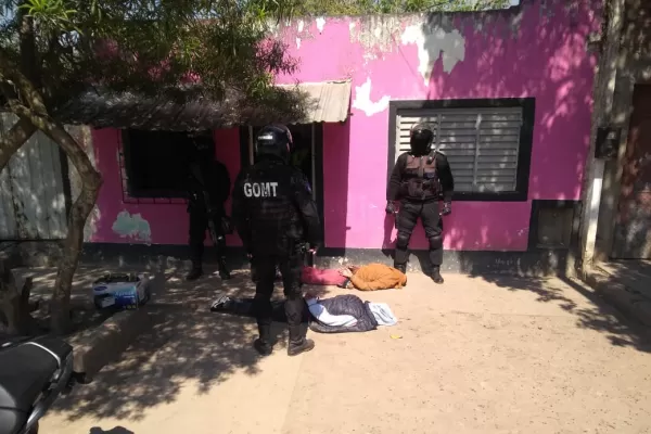 Dos motoarrebatadores fueron detenidos y luego liberados por ser menores de edad