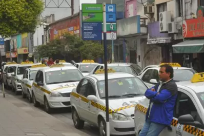 Colombres Garmendia criticó la pasividad de Manzur ante el conflicto del transporte
