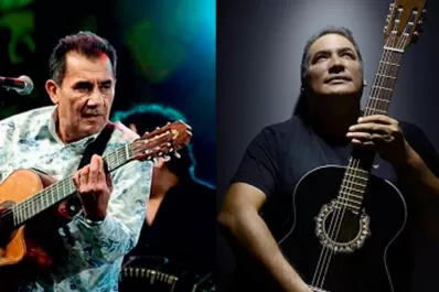Roberto Carabajal y Tato Díaz, en una guitarreada “de sobremesa”