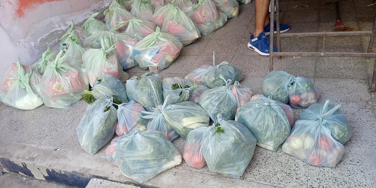 ASISTENCIA. Parte de la ayuda recibida por la comuna de Delfín Gallo para los vecinos aislados. Foto: Facebook.com/prosperidad.delfingallo.5