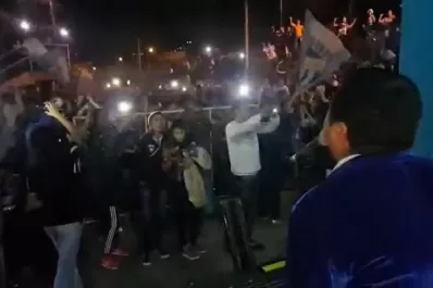 La pasión por la pelota en acordes y melodías