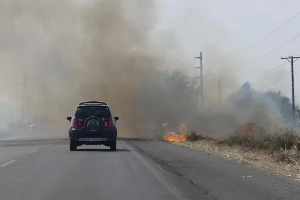 Reportan incendios fuera de control en Salta y focos activos en otras cuatro provincias