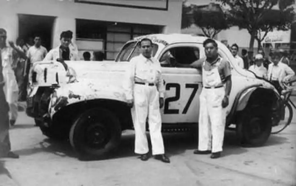 Todo es historia: de quedar colgado en un árbol, a correr con Fangio