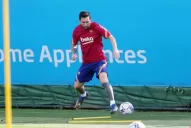 Messi volvió a entrenar en Barcelona