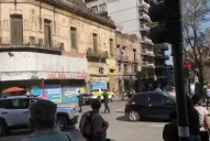 Delincuentes armados asaltaron una financiera en pleno centro