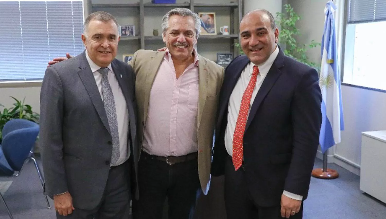 APOYO DESDE TUCUMÁN. El vicegobernador, Osvaldo Jaldo, envió un mensaje al presidente, Alberto Fernández, en el marco de la tensa situación que se está viviendo en Buenos Aires por las protestas de la Policía de esa provincia.