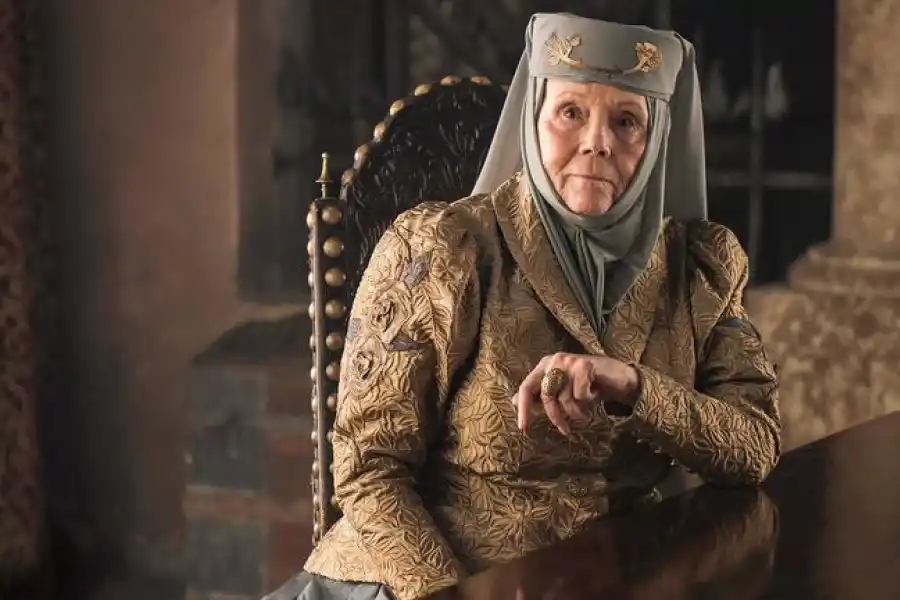 Murió Diana Rigg, la emblemática actriz de “Juego de tronos” y “Los vengadores” 