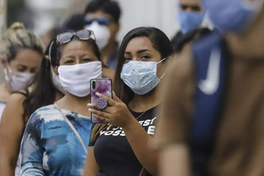 CIFRA IMPORTANTE. Latinoamérica concenta unos 14,4 millones de casos positivos de covid-19; más del 50% del total de contagios que se dieron en el mundo hasta hoy.