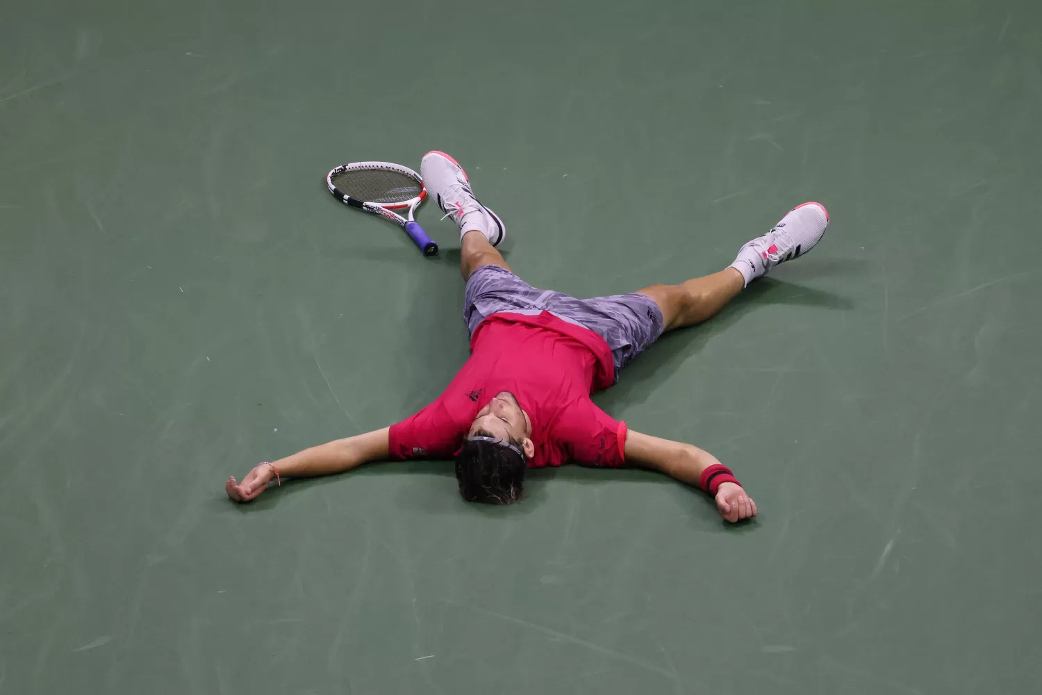 FESTEJO. Thiem terminó emocionado en el cemento del torneo estadounidense. FOTO TOMADA DE TWITTER.COM/USOPEN