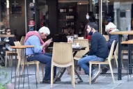 Luego de dos semanas reabren los locales gastronómicos y los gimnasios: los protocolos 