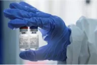 Sputnik V: un 14 % de los voluntarios que probaron la vacuna rusa sufrieron efectos secundarios