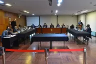 Por su destitución, Guyot pide un juicio político contra Leiva