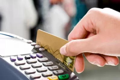 Impulsan la acreditación inmediata en la cuenta de los comercios de las ventas con débito