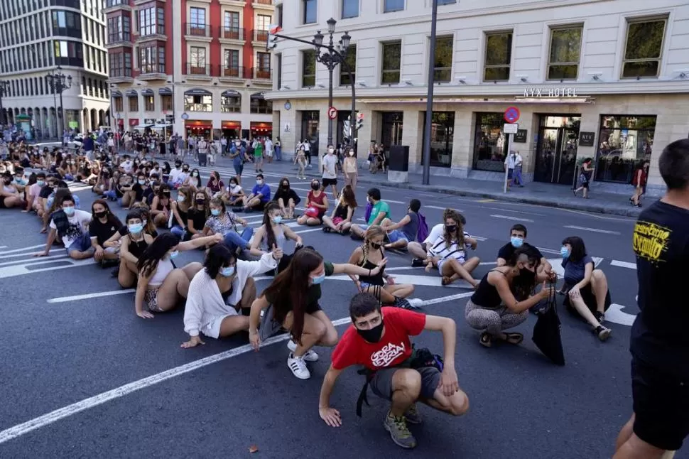 EDUCACIÓN. Estudiantes vascos protestan contra el Gobierno, en Bilbao. reuters 