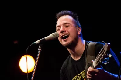 Bruno Arias: una voz norteña respira la vida