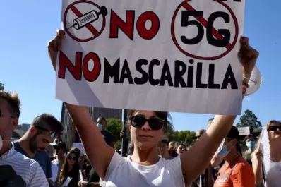 En Londres protestaron contra las restricciones por la pandemia de coronavirus