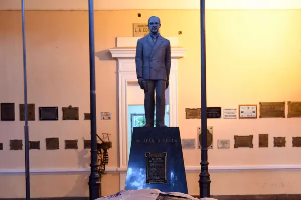 Cierran por una semana el edificio del Rectorado de la UNT por casos de covid-19