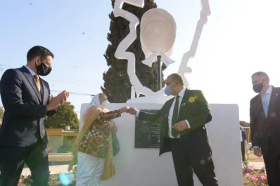 Inauguraron una Plaza de la Memoria frente al ex Arsenal Miguel de Azcuénaga