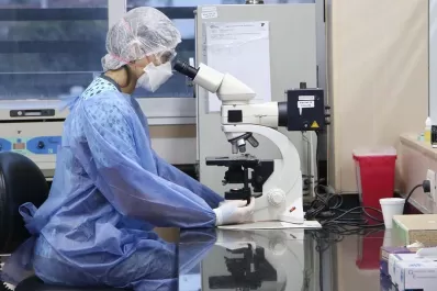 Tucumán alcanzó las 138 muertes por coronavirus; el 80% se produjo este mes