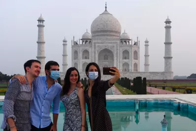 Aún muy golpeada, India se alivió con un récord diario de 100.000 recuperados de covid-19