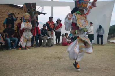 Festival Cortala: la danza de las tijeras, símbolo de la resistencia