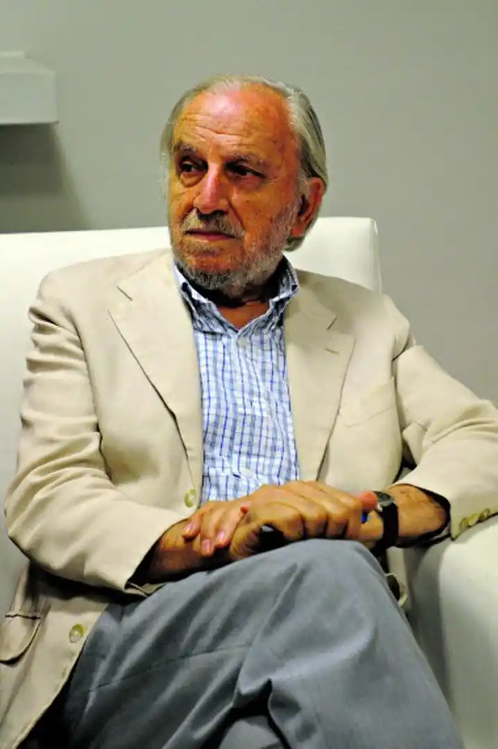 Carlos Duguech: las palabras, esos pájaros del alma y la poesía