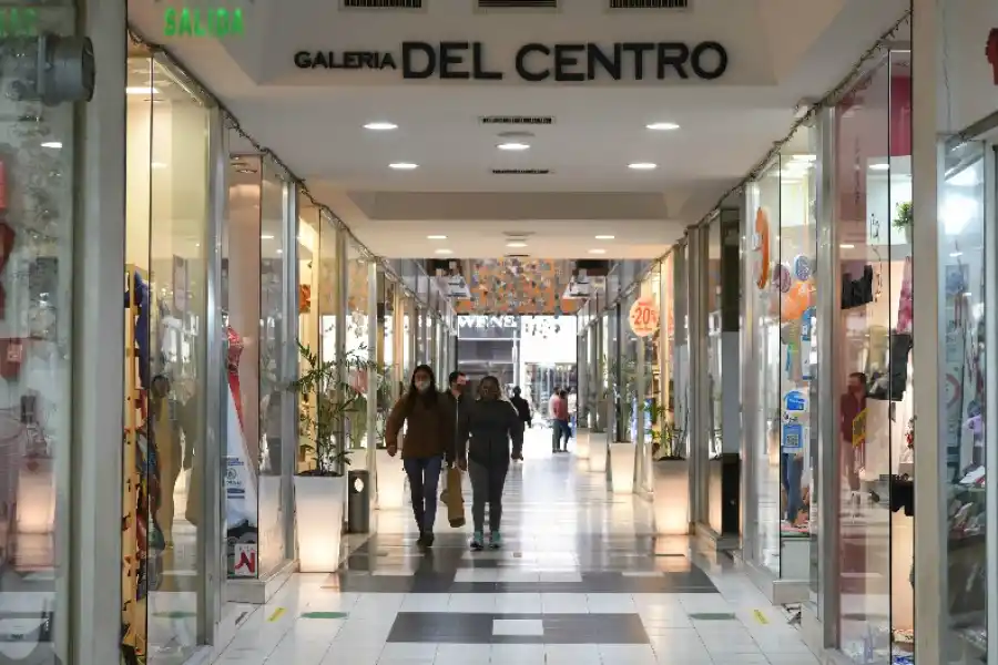 CRISIS. Las galerías son los lugares que más notaron la crisis.
