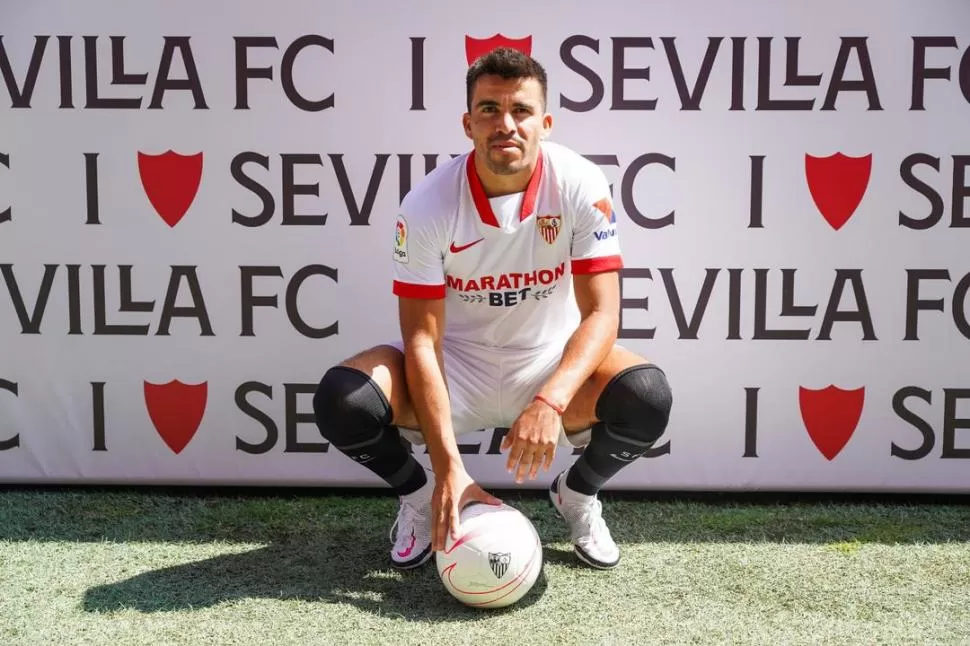  Marcos Acuña, nuevo jugador de Sevilla.
