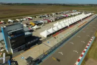 Por cuatro ruedas viven en una burbuja 