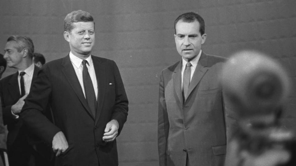 EL DEMÓCRATA Y EL REPUBLICANO. Kennedy y Nixon, el primero sonriente, el otro más preocupado. 