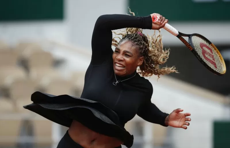 Serena Williams se bajó de Roland Garros por una lesión