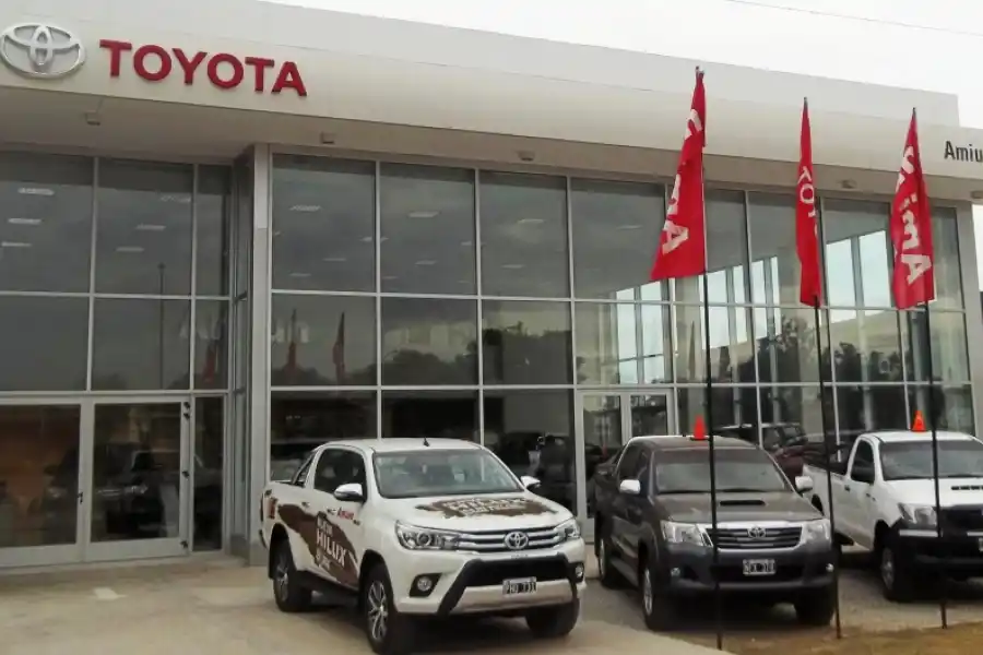 Repunte de ventas: en vez de tener los dólares en el banco prefieren apostar al auto 0km