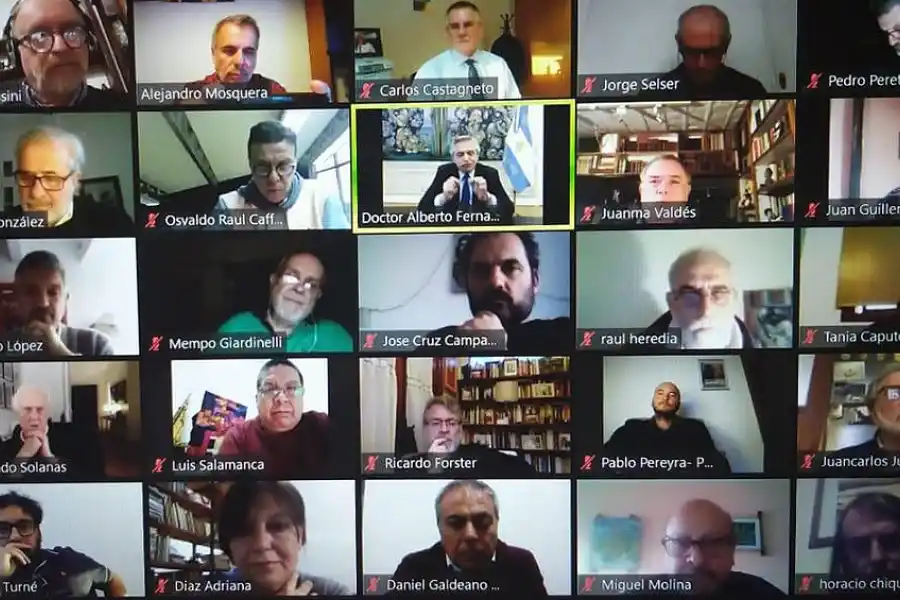 Del encuentro participaron dirigentes de todos los partidos y movimientos que integran el Frente de Todos.