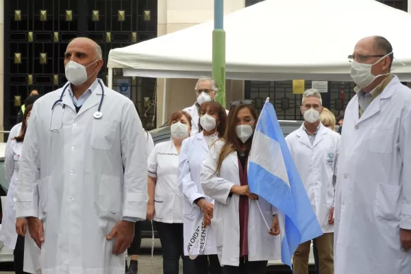 La medicina pospandemia: después de lo que hemos pasado, pretendemos un sueldo digno
