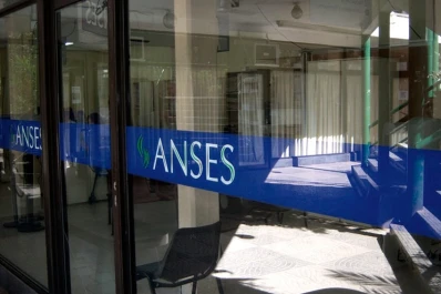 Mañana cobran beneficiarios de pensiones no contributivas con DNI finalizado en 8 y en 9