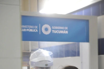 Más de 14.700 casos positivos en 24 horas en todo el país