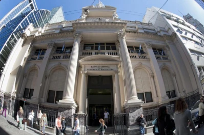 Los plazos fijos alcanzaron en septiembre un crecimiento superior al 80% interanual