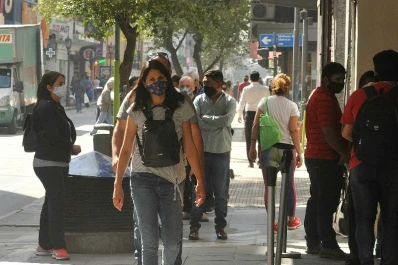 Sigue el calor en la ciudad: se espera un jueves con máxima de 31°