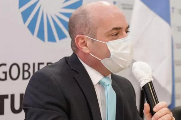 Lichtmajer: en Tucumán el semáforo está en rojo para volver a las aulas