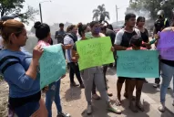 Ocupantes de un predio del ferrocaril cortaron la ruta 315