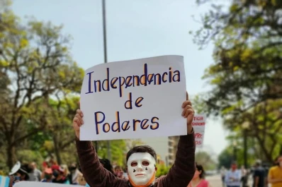 Descontento y petitorio ante el Palacio de Justicia